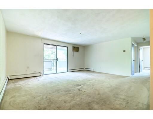 Property Photo:  40 Colonial Drive 10  MA 01810 