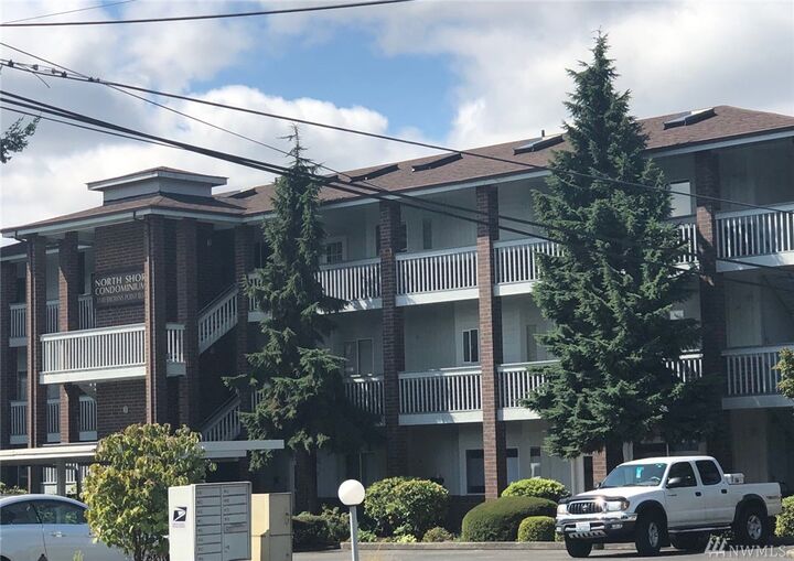 Property Photo: 1140 Browns Point Blvd NE 5 WA 98422