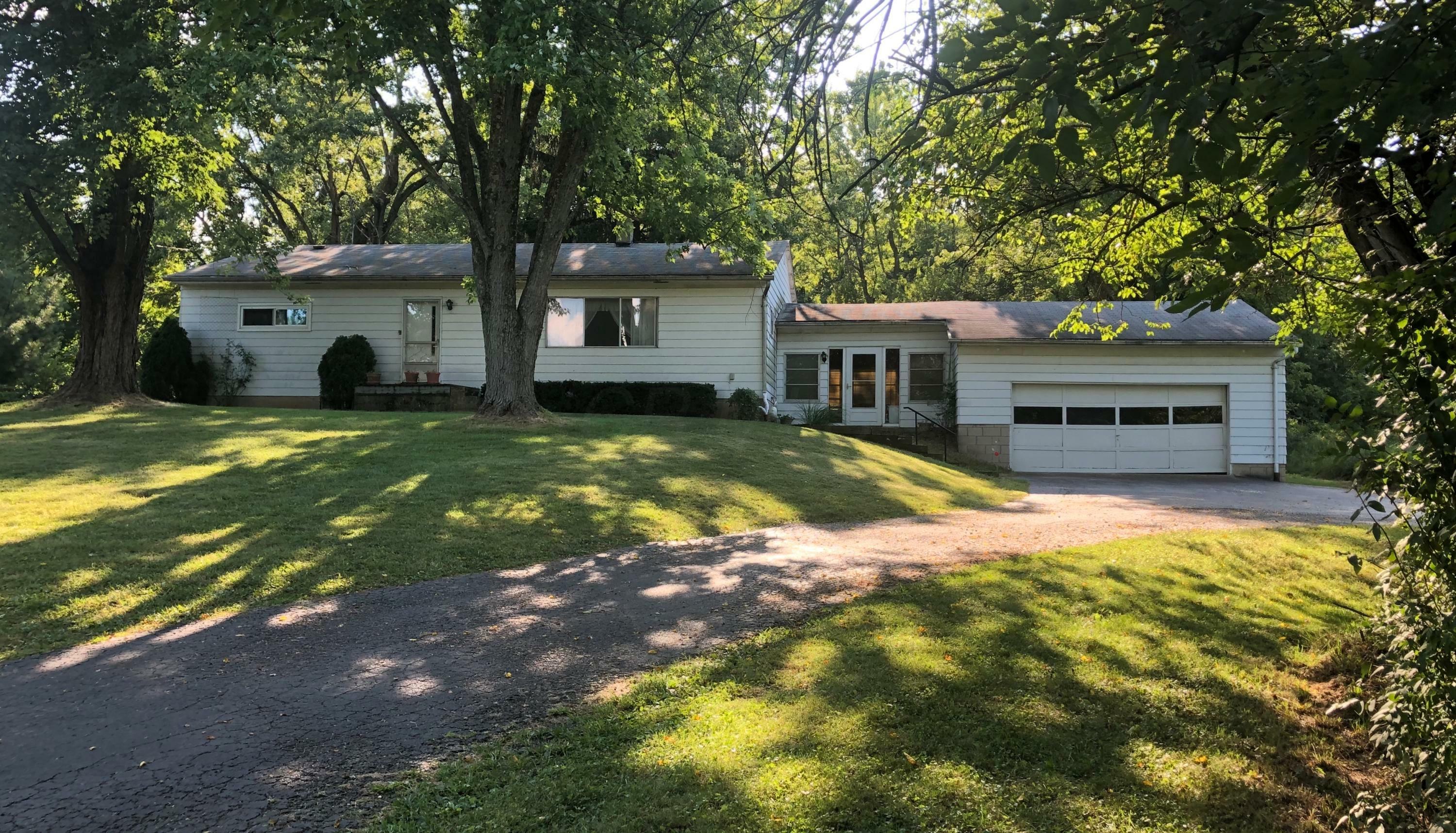 Property Photo:  9546 Mink Street SW  OH 43068 