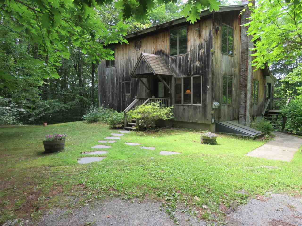 Property Photo:  17 Forest Ridge  VT 05753 