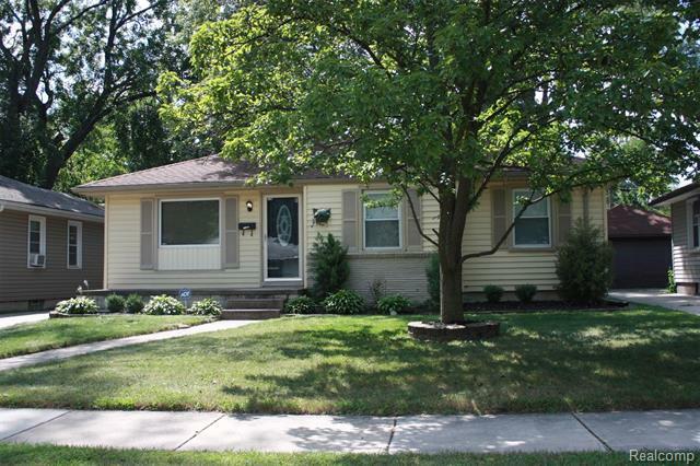 Property Photo:  20429 Gaylord  MI 48240 