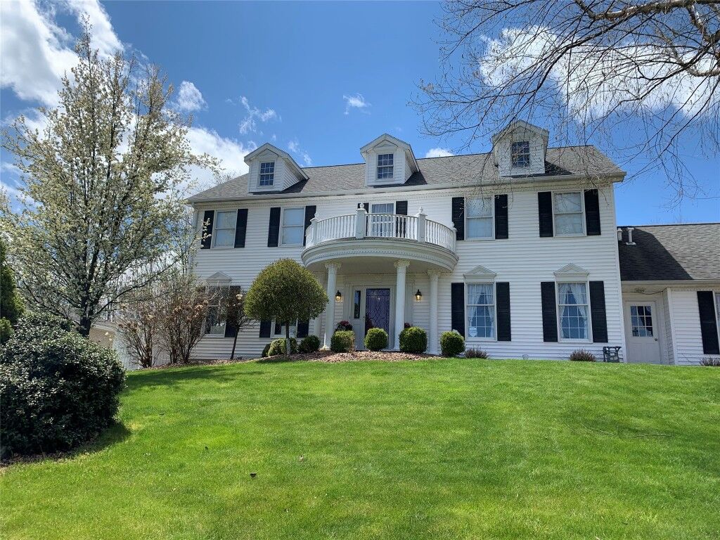 Property Photo:  1023 Christina Court  NY 13760 