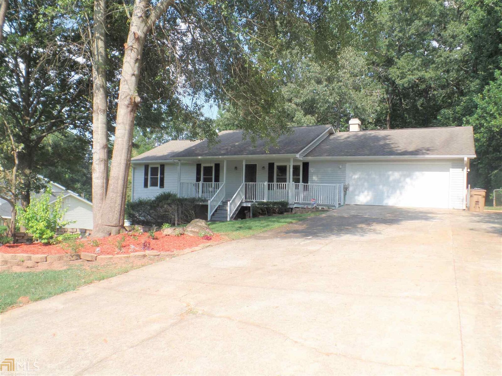 Property Photo:  141 Audubon Pkwy  GA 30281 