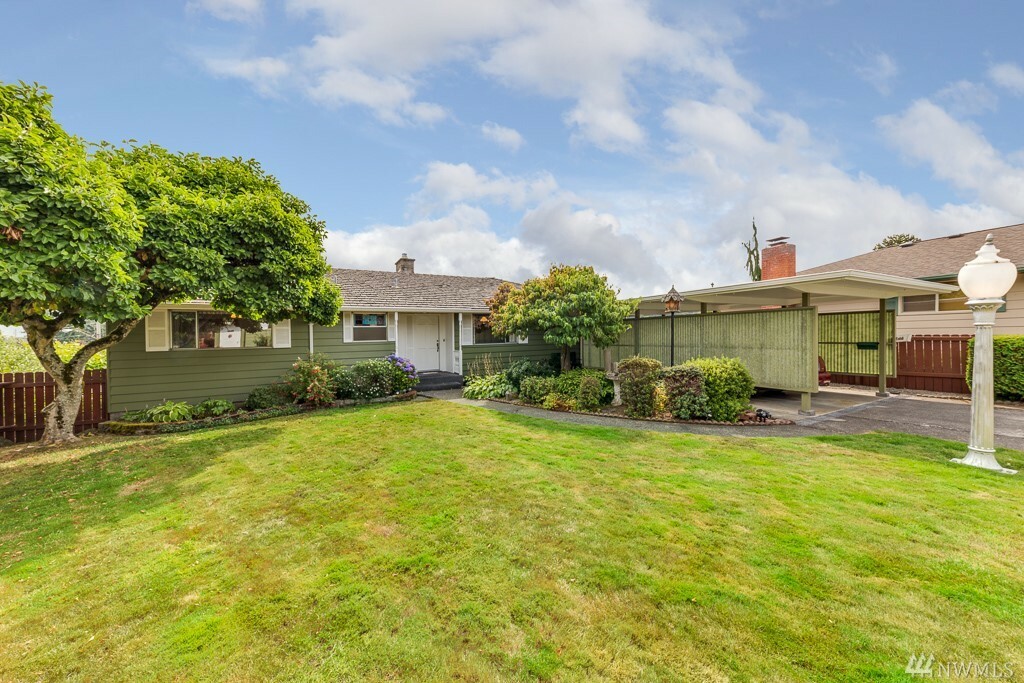 Property Photo: 4825 Spire Lane WA 98203