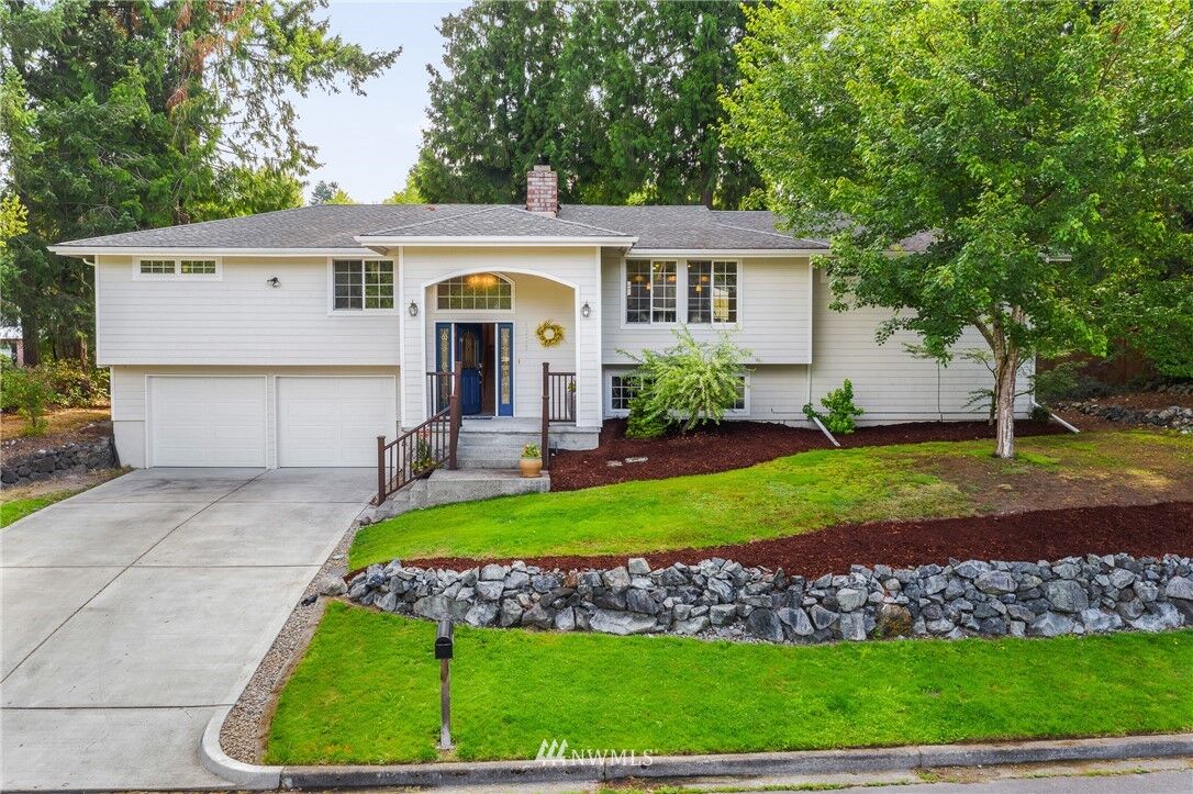 Property Photo:  1225 Farallone Avenue  WA 98466 