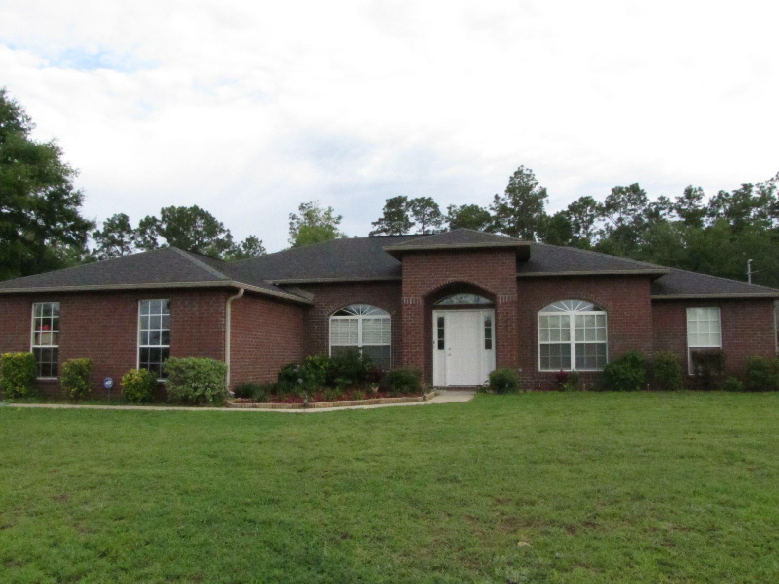 Property Photo:  2609 Corner Creek Road  FL 32536 