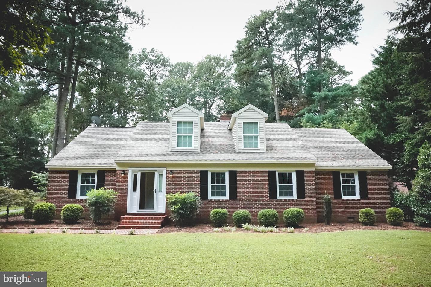 614 Hunting Park Drive  Salisbury MD 21801 photo