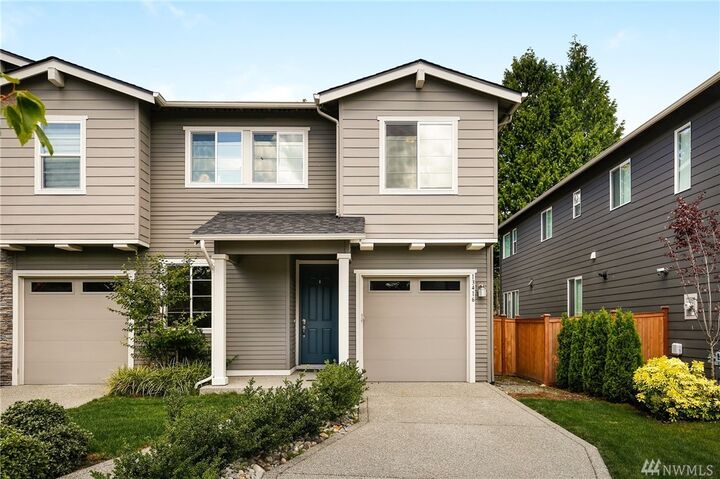 13416 NE 102nd St  Kirkland WA 98033 photo
