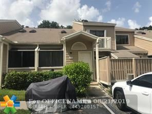 Property Photo: 7176 Sportsmans Dr FL 33068