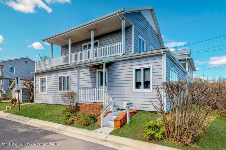 Property Photo:  556 Ocean Avenue  NJ 07760 