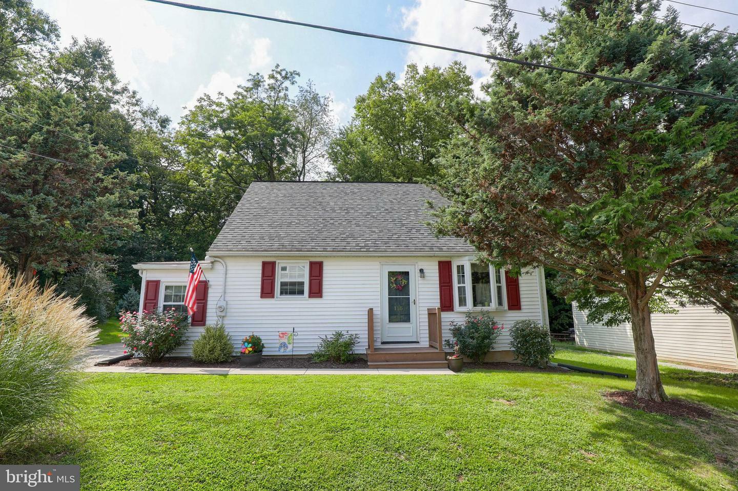 Property Photo:  115 Village Drive  PA 17554 