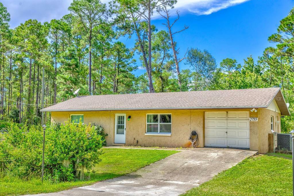 Property Photo:  2755 Gardenia Road  FL 32724 