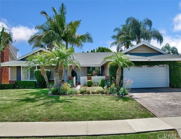 Property Photo:  1114 Limerick Drive  CA 92870 