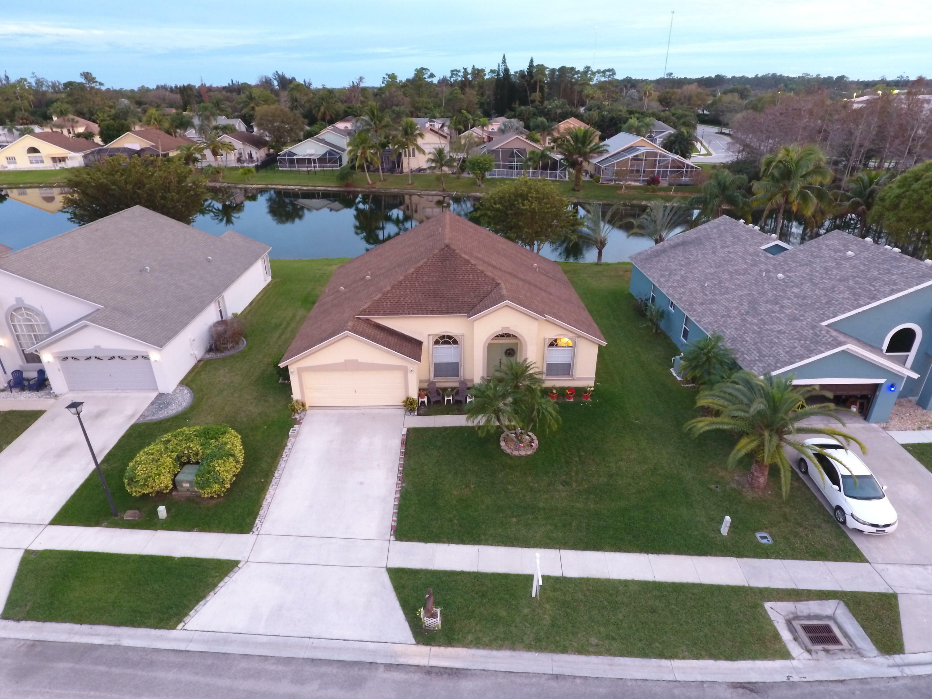 Property Photo:  9700 Pine Mill Court  FL 33467 