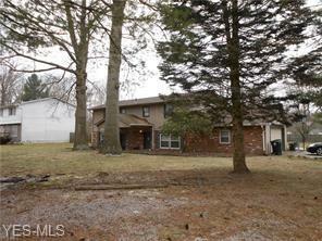 Property Photo:  1173 Rosewood  OH 44484 