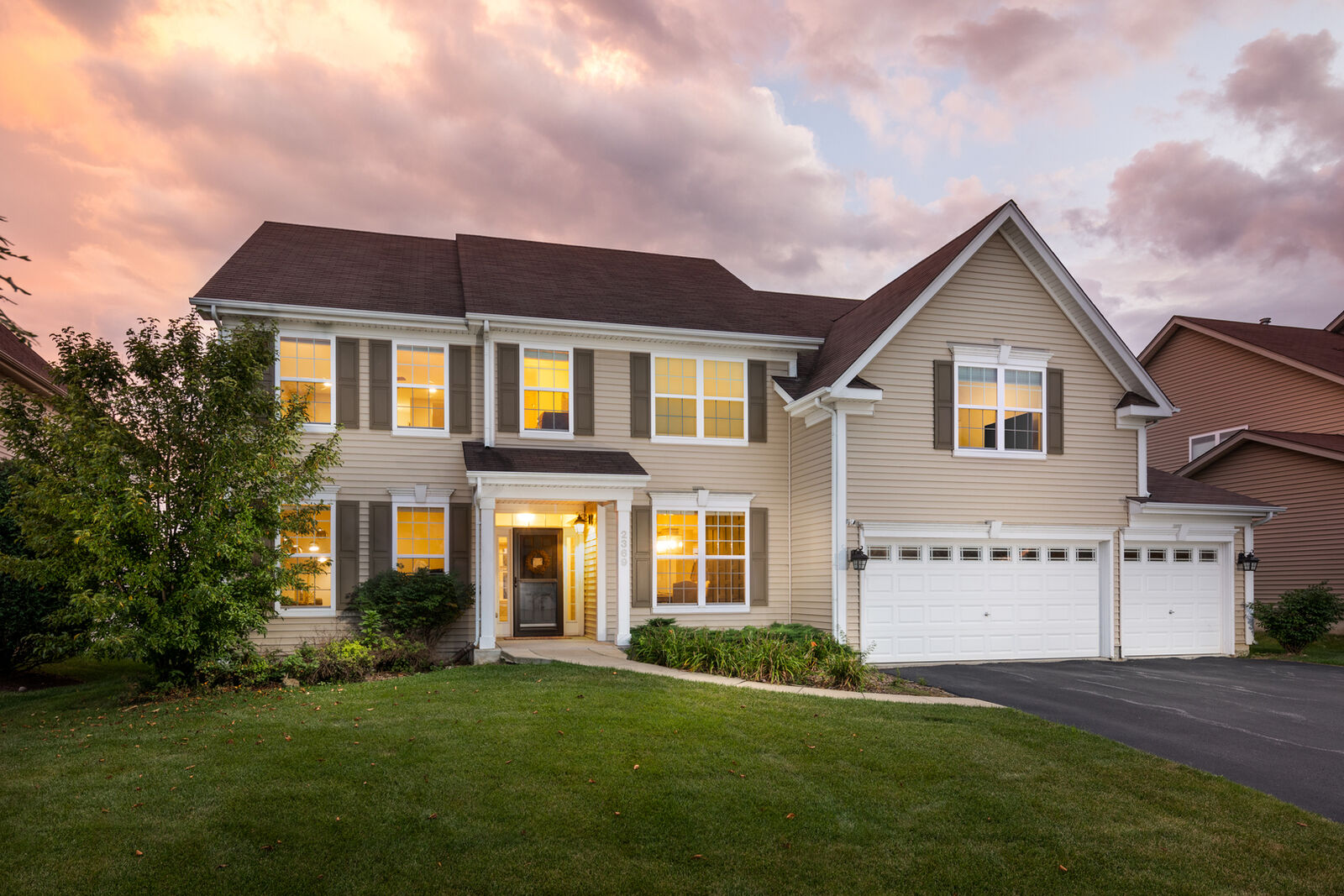 Property Photo:  2369 River Hills Lane  IL 60490 