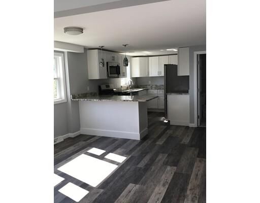 Property Photo:  4 Oak Rd  MA 01752 