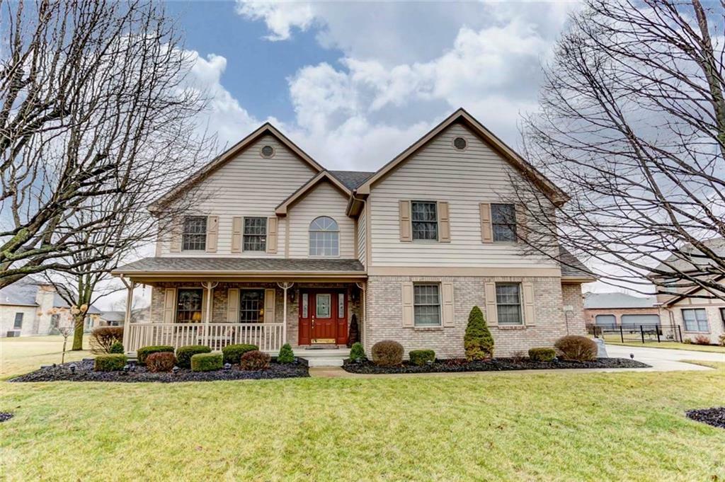 Property Photo:  203 Old Carriage Drive  OH 45322 