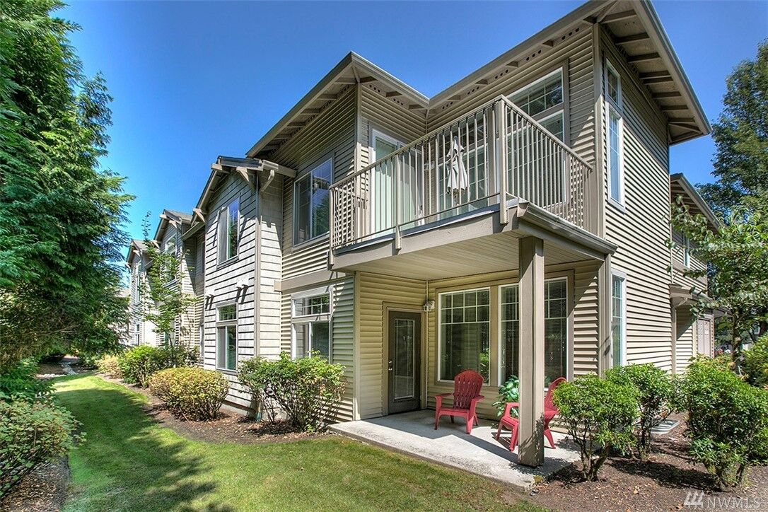 Property Photo: 15325 SE 155th Place G1 WA 98058