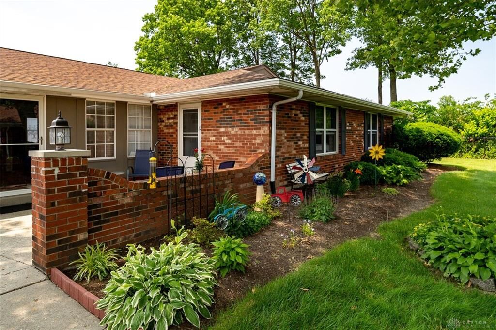 Property Photo: 8737 Washington Colony Drive OH 45458
