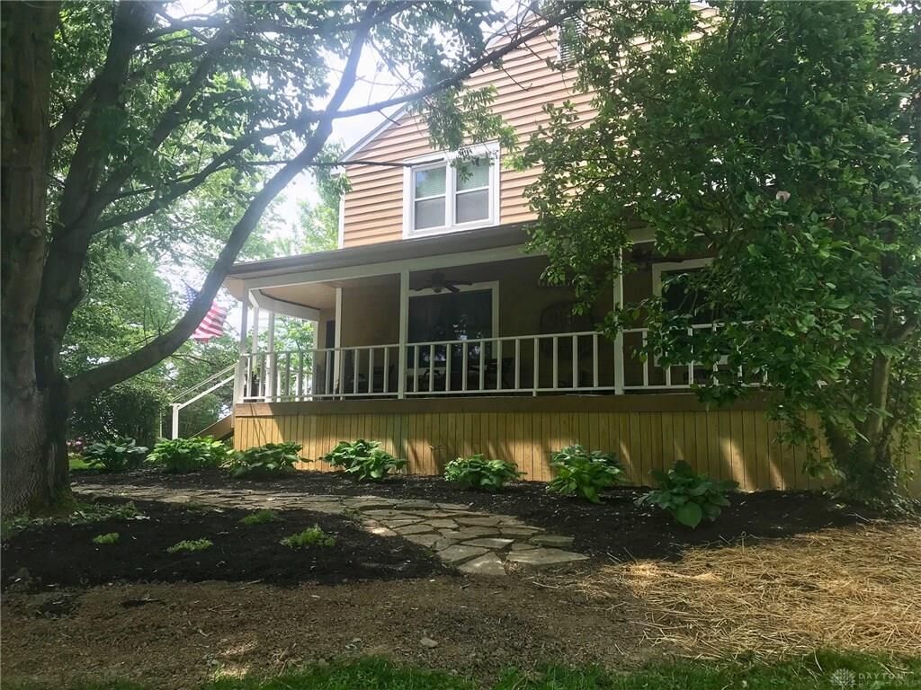 Property Photo: 1615 Harveysburg Road OH 45113