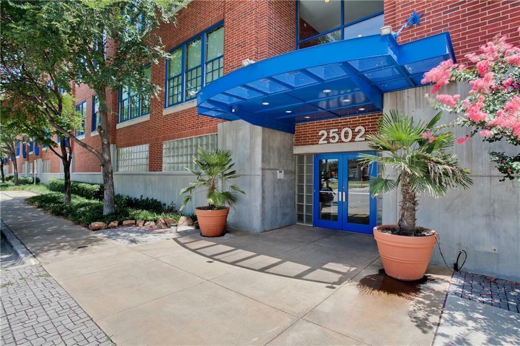 Photo de la propriété:  2502 Live Oak Street 322  TX 75204 