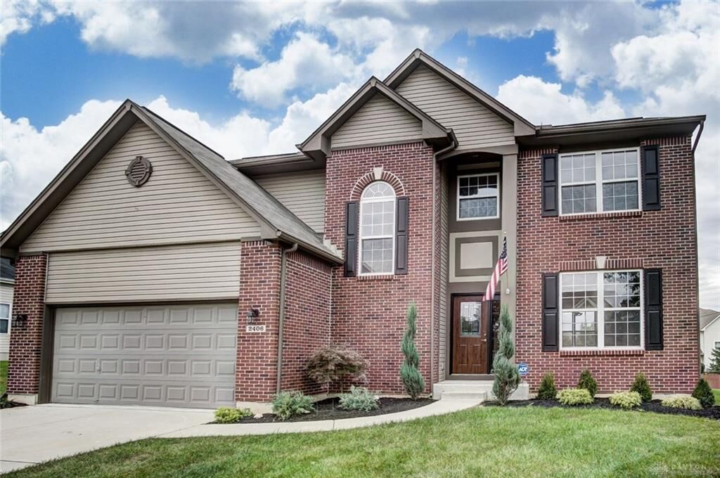 Property Photo: 2406 Hillsdale Drive OH 45431