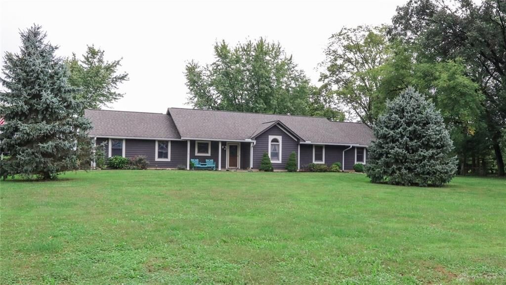 Property Photo:  1526 Kirby Road  OH 45036 