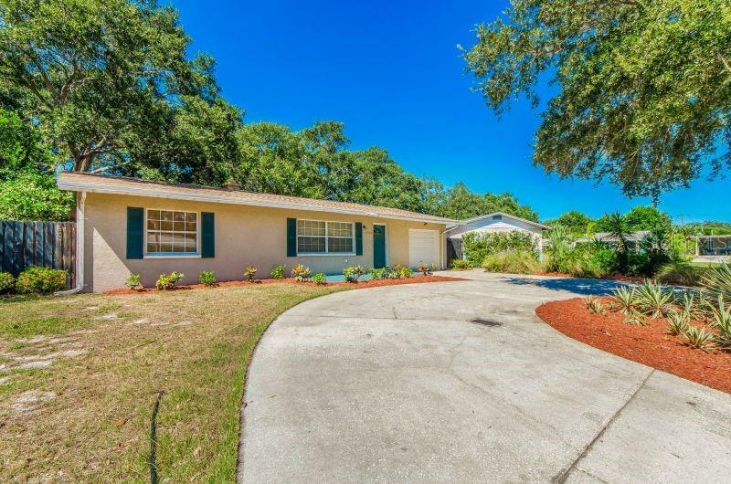 Property Photo:  5168 103rd Street N  FL 33708 