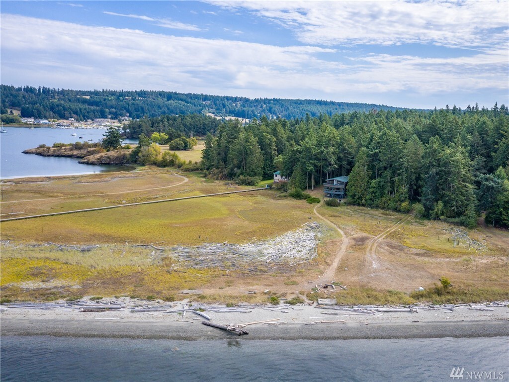 799 Peninsula Rd  Lopez Island WA 98261 photo