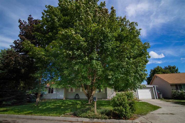 5018 N Tiara Ct  Otis Orchards WA 99027 photo