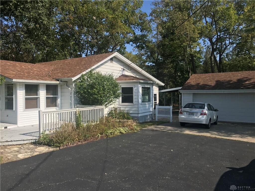 Property Photo: 8665 W State Route 571 OH 45383
