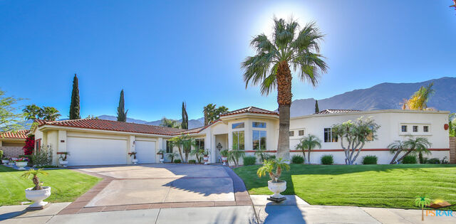 Property Photo:  725 Azalea Circle  CA 92264 