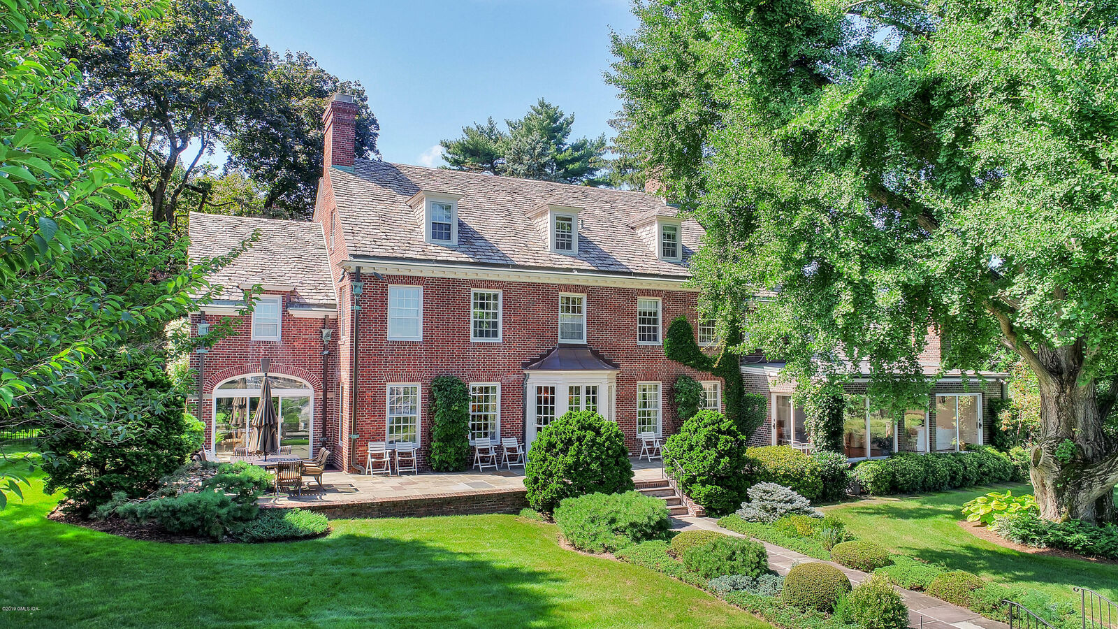 Property Photo: 8 Broad Road CT 06830