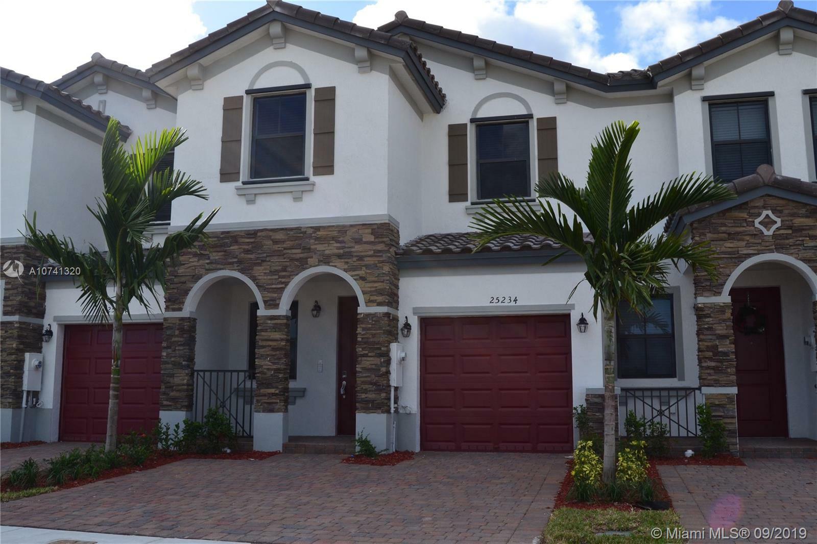 Property Photo:  25234 SW 115th Ave  FL 33032 