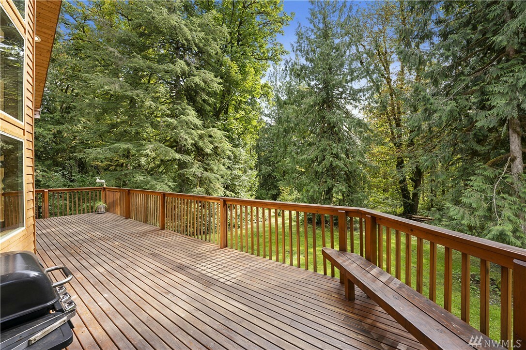 Property Photo:  55024 Conrad Rd  WA 98283 