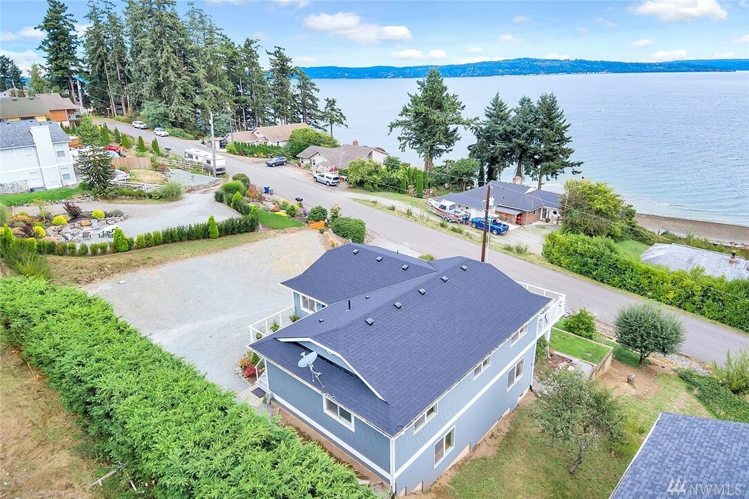 Property Photo: 2225 Wagner Rd WA 98282