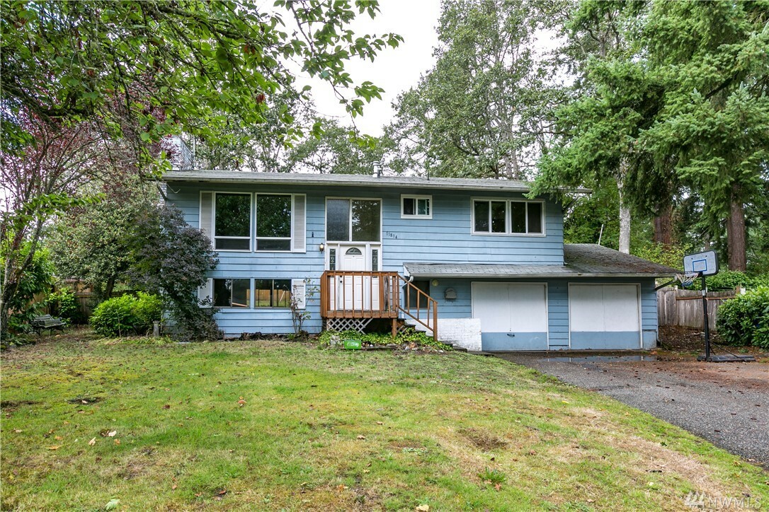 Property Photo: 11814 96th Ave SW WA 98498