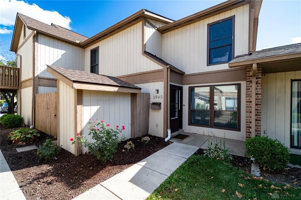 Property Photo: 2942 Asbury Court OH 45342