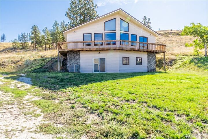 Property Photo:  125  Harmony Heights Road  WA 98812 