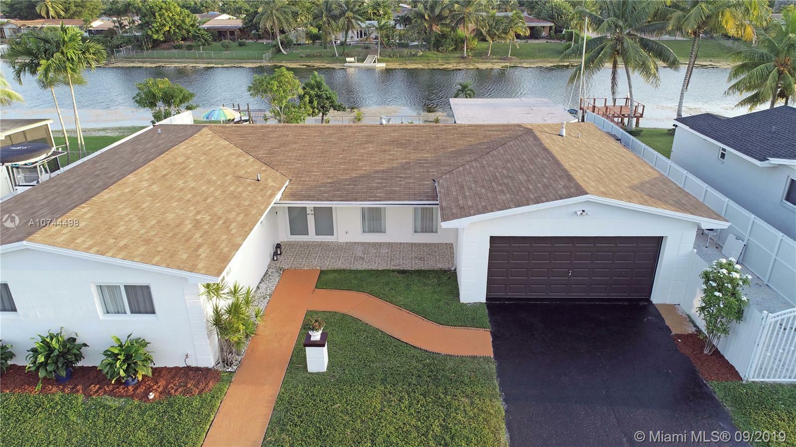 Property Photo: 14270 SW 74th St - FL 33183