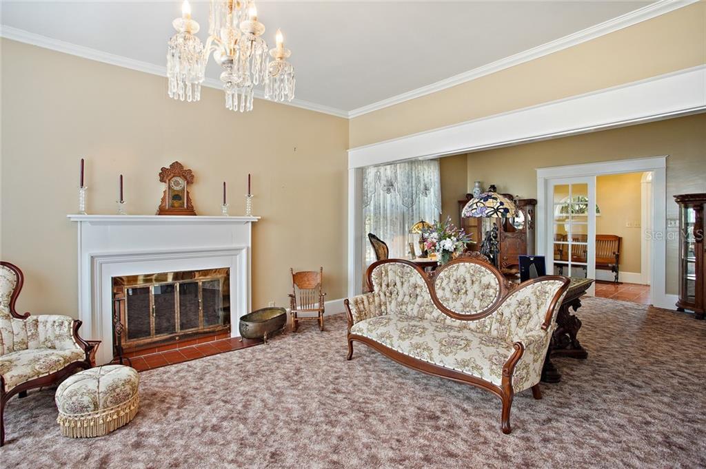 Property Photo: 6459 Sunnyside Drive FL 34748