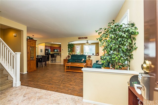 Property Photo:  33493 Cedar Creek Lane  CA 92532 