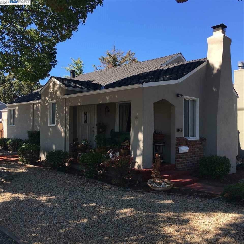 Property Photo:  1040 Rosewood Avenue  CA 94070 