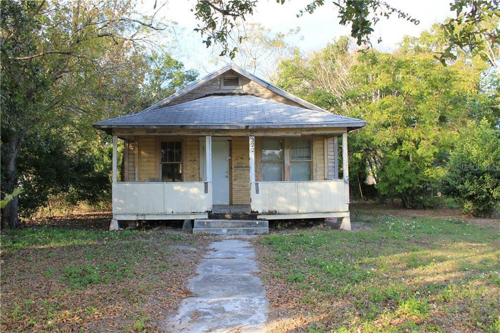 Property Photo:  322 Gibson Ave  FL 33853 