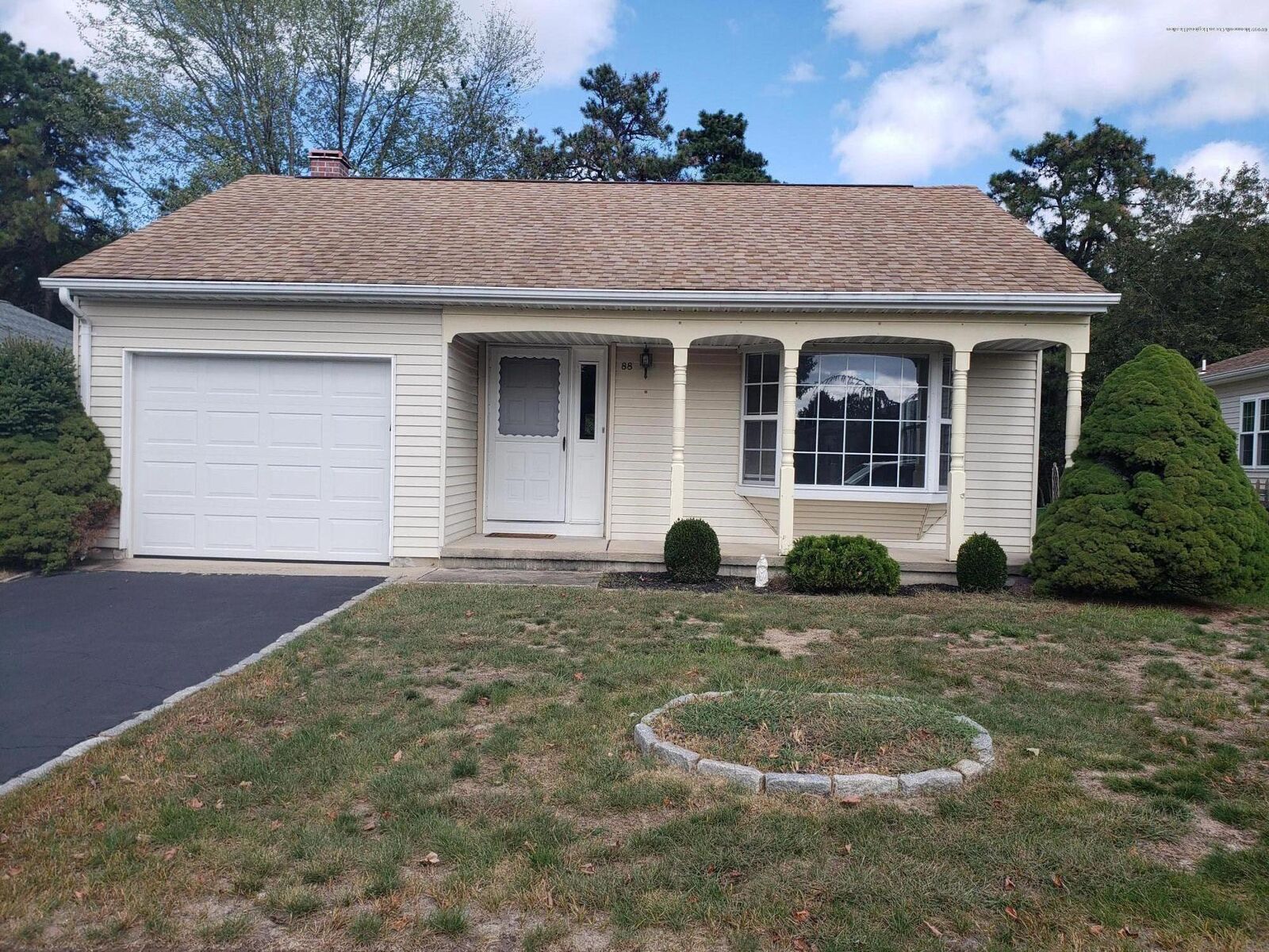Property Photo:  88 Paradise Boulevard  NJ 08757 
