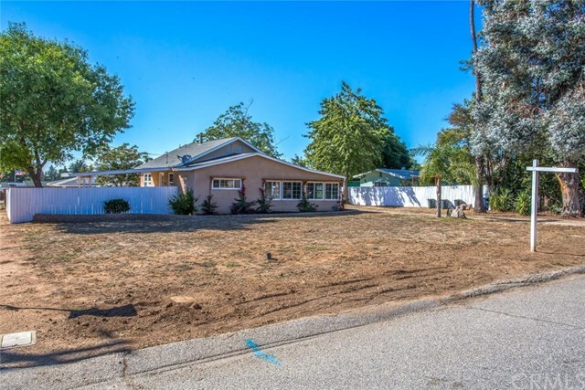 Property Photo:  938 Douglas Street  CA 92320 