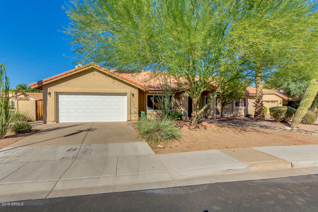 Property Photo:  1712 W Oakland Court  AZ 85224 