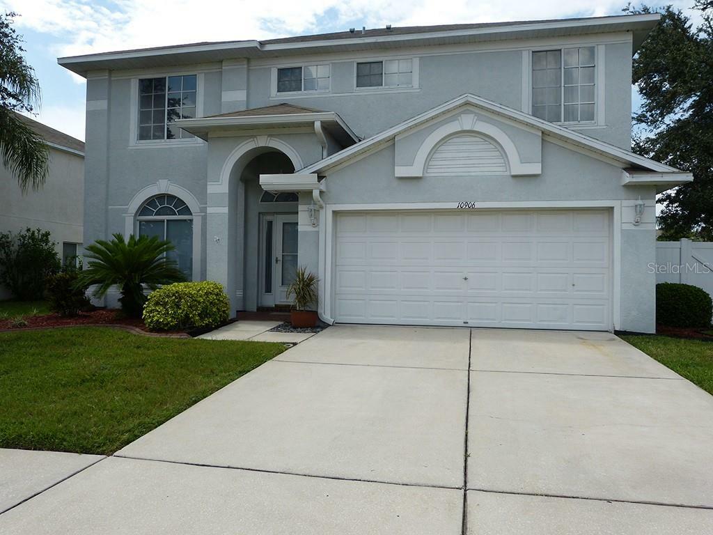 Property Photo: 10906 Hoffner Edge Drive FL 33579