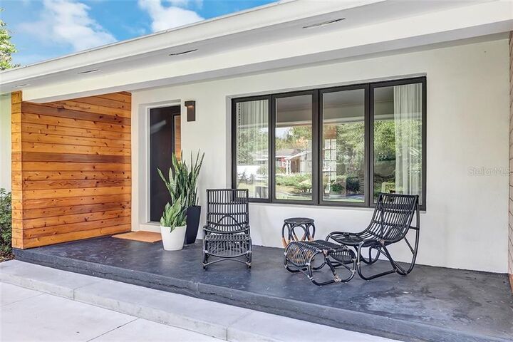 Property Photo: 520 Langholm Drive FL 32789